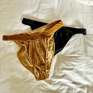 NWOT Velvet Hi waist Bottoms L